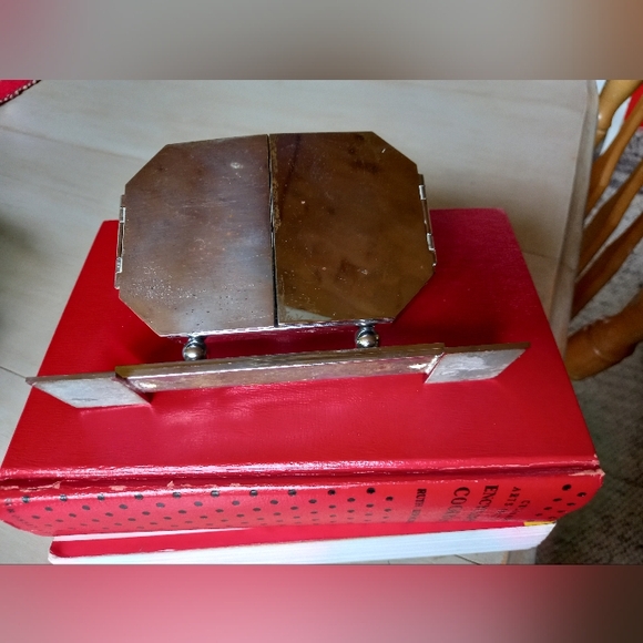 Antique Art Deco Desktop Clock - Picture 10 of 12